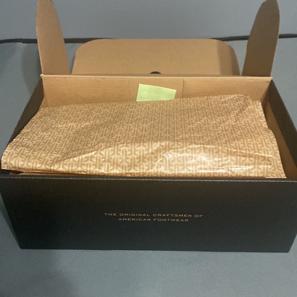 FRYE Women’s Dylan Slip On - Picture 10 of 13